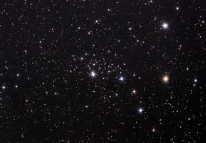NGC 957